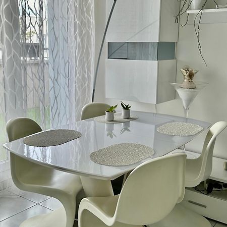 Appartement De Standing, Parking Prive, Climatise, Proche Du Centre-Ville Et La Gare Centre أفينيون المظهر الخارجي الصورة